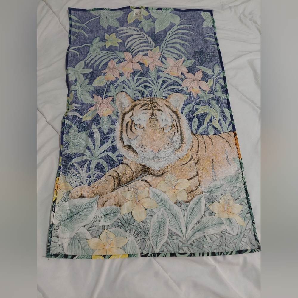 Gorgeous Cotton Panel W/Tiger And Jungle Scene Made In Ireland - Picture 5 of 8